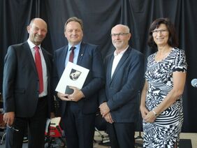 Ehrennadel für Böhm