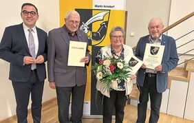 Überreichung der Ehrennadeln